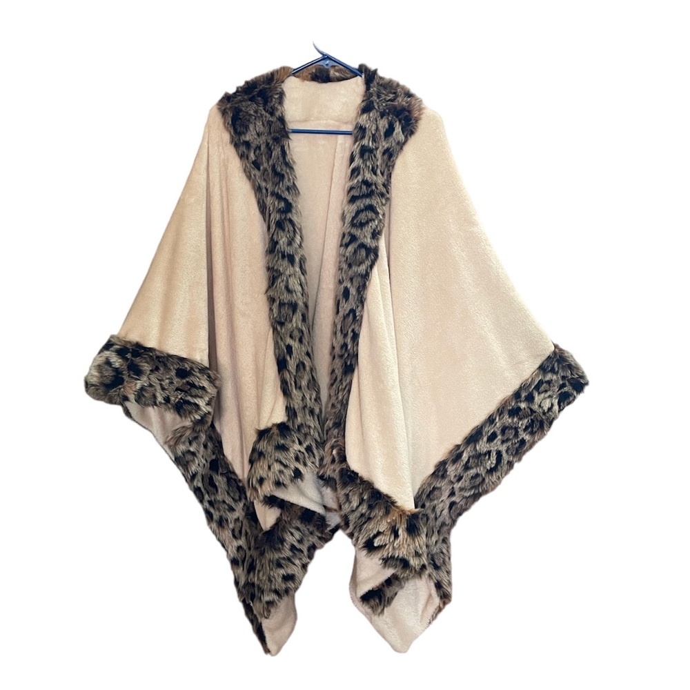 Patricia Altschul Faux Fur House Wrap Beige One Size